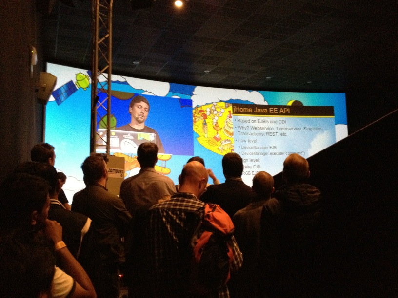 porcelli's tweet image. f**ck yeah! RT @arungupta: #devoxx @vsenger rocking with #javaee6 for home automation, Duke Choice Award