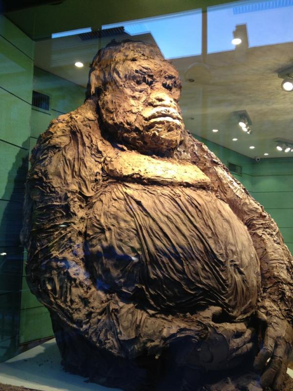 BiancaGomez4's tweet photo. Made out of Chocolate Nommm.... http://t.co/DCHH1ptY
