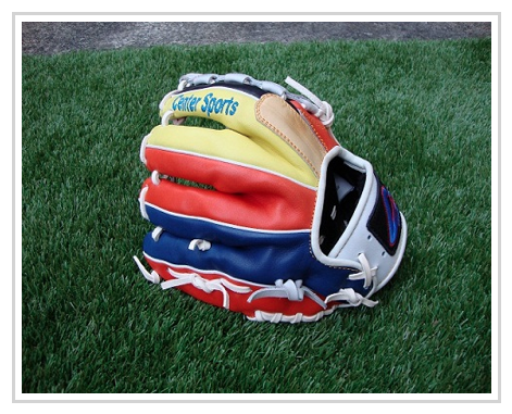 sporadi.jp/sponsor/89/info
こんなグローブも面白いですね。