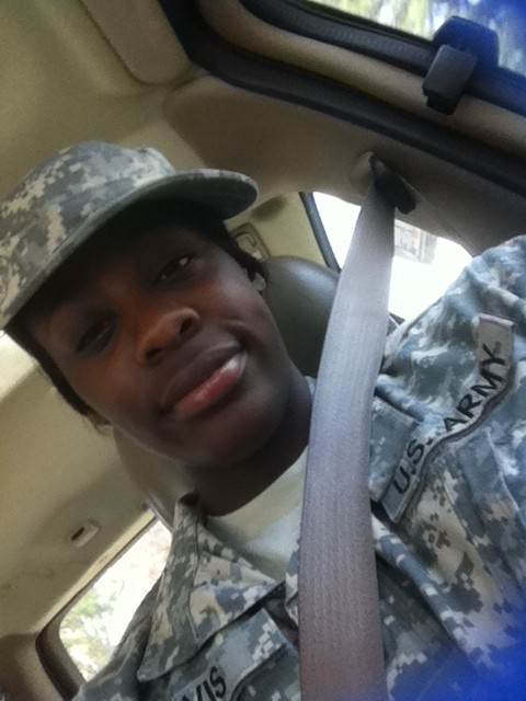 RastaStefani's tweet image. Always forward #TeamArmyStrong 