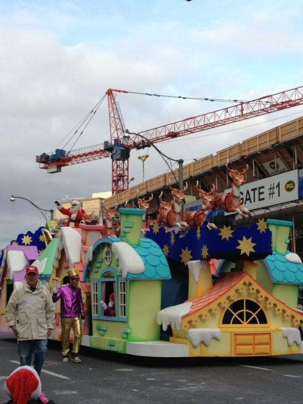 And he came! #torontoSantaParade