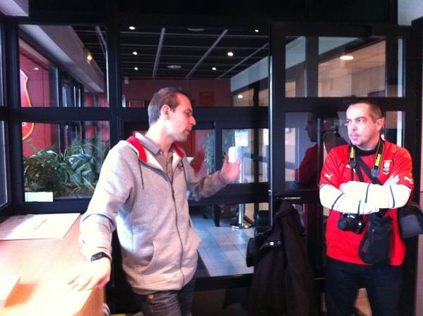 TeamOrangeFoot's tweet photo. Visite du centre sportif ! #srfc #opeorange http://t.co/mc4CJnmP