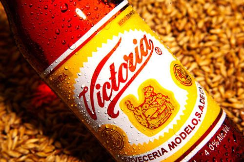 PrimosDallas's tweet image. DID YOU KNOW @PrimosDallas was the 1st to sell Cerveza Victoria in TX?  A bit of history: bit.ly/aToiMy