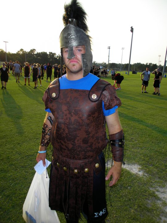 fantasybrady's tweet photo. #shitimthankfulfor My spartan attire http://t.co/oCn57p6C