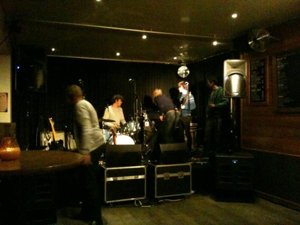 thefuturedead's tweet photo. Vanavond cirque Roeselare http://t.co/zNlMPTtu
