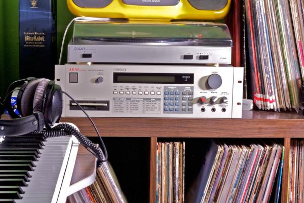 cryp_uno's tweet image. My trusty AKAI s9fitty #12bit #grimey