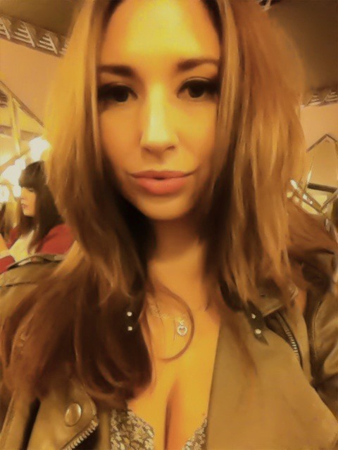 Last night http://t.co/wUtx3xwl<a href="/tag/fucksnacks"class="tags"><span>#fucksnacks</span></a>