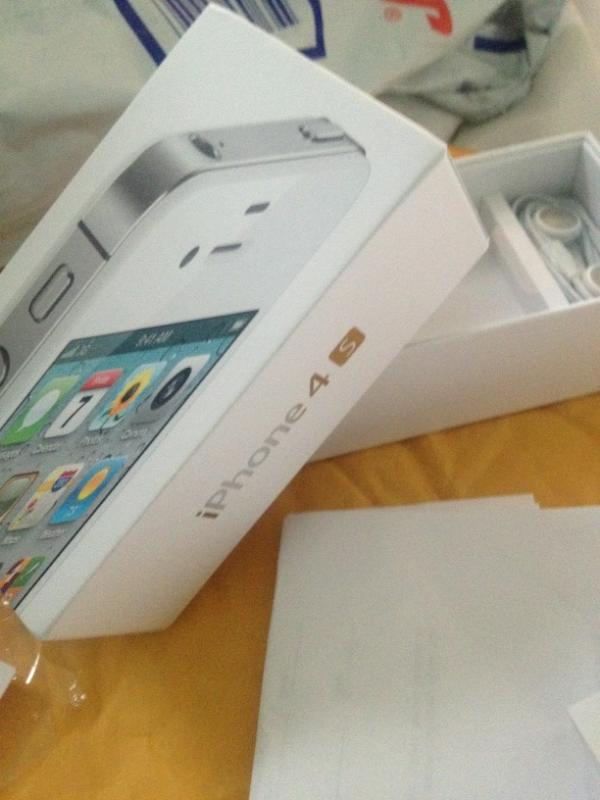 taskaalexandraa's tweet image. Hello, darling! How I have yearned for you so. #thewaitisfinallyover