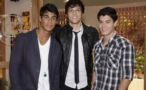 LuAr_ChaMel's tweet image. lindos