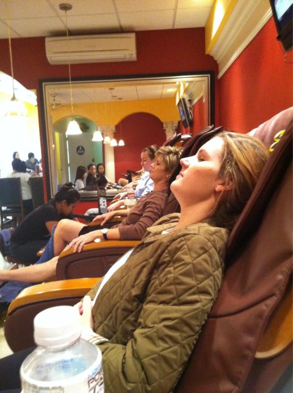dgmorrison's tweet photo. Like mother like daughter...@mccaughanm @graymorrison @Podawg317 http://t.co/e8z2315T