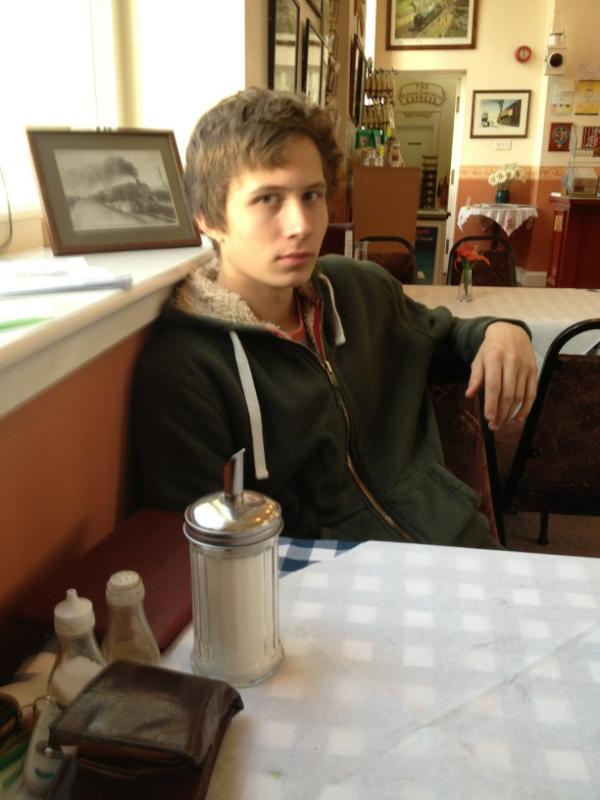 cloudyjay's tweet photo. Max an I on our way to pick our livestock trailer up from Bradford! Oh the good life http://t.co/DC6vKS9J