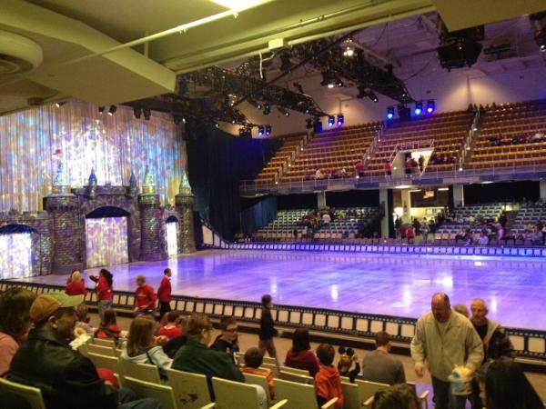 NCBOGGS's tweet image. Disney on ice! #moneyracket