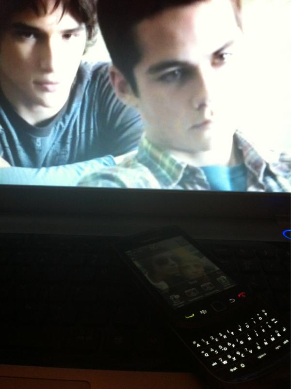 LapinouMasque's tweet image. #BBTorch and #Computer!!!!!!