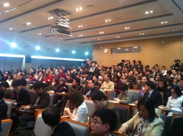 정말 많은 분들이 오셨어요! 종합토론 시간입니다