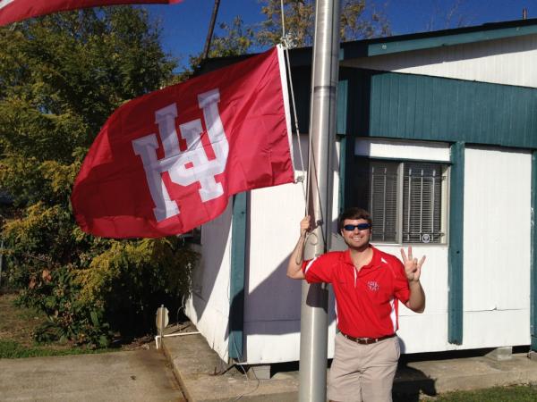 @andypate_05 #UHRedFriday #UH2011