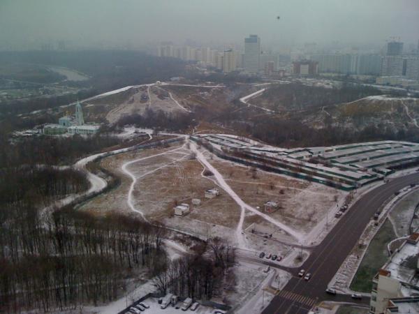 Т.е. я понял. Сегодня снимали Тину Канделаки. Тетка energy вампир. Я как цитрус после соковыжималки. Зато вид из окна.