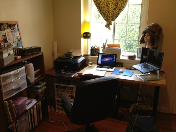 raquelooskee's tweet image. New office FTW! #sam2 #homeoffice