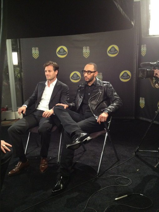 Watch SWIZZ BEATZ's leaked NSFW photo on TwXstars