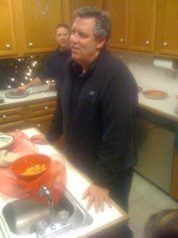 JWray10's tweet photo. Faith Hill's brother at the Christmas party.. #Don'tseetheresemblance http://t.co/Fd6dlA1X