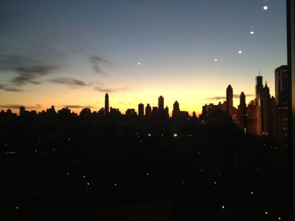 lucyireland's tweet photo. Good morning, NYC! http://t.co/V3hKJY3Q