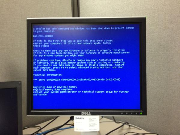 chrisscole's tweet image. Not a pleasant sight first thing in the morning. Not #technologywednesday.