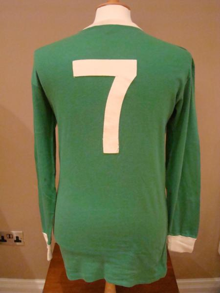 One last #matchworn no7 shirt for you all, a special one #thebelfastboy #NI #mufc