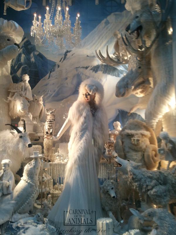 fashion7thave's tweet photo. I LOVe the Bergdorf Goodman Christmas windows-beautiful and dreamy http://t.co/6HedG0HF