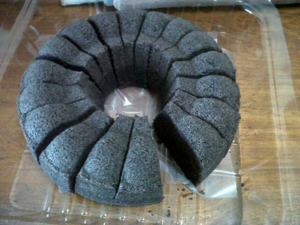 warungpring's tweet photo. Kue kukus ketan hitam..biar hitam tapi lembut dan manis 

http://t.co/hg8So6BY http://t.co/AL8NdOcA