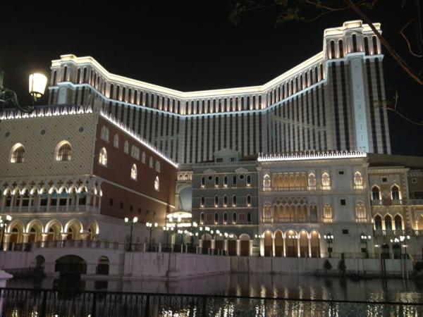 MickyHigham1's tweet photo. Home for the week ;) http://t.co/rukbnTIo