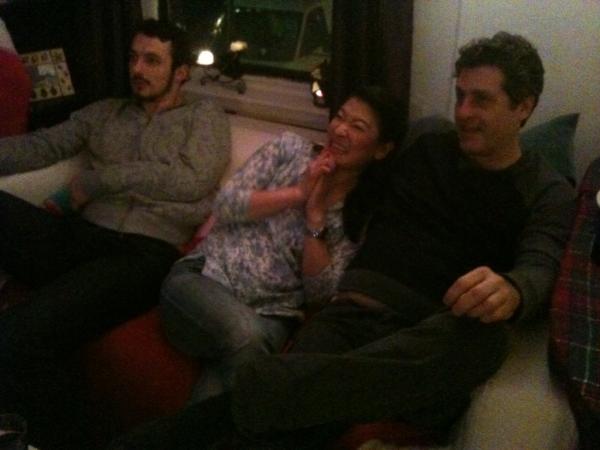 ChinglishCast's tweet photo. Dinner and Eddie Izzard at Christine's! http://t.co/tUtQCfNO