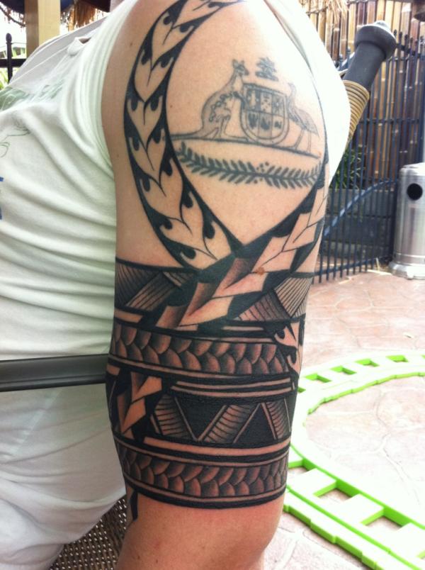 AddictiveTattoo's tweet photo. Still another session or two before you're done, @Aussie_14... http://t.co/pwXgaB9T