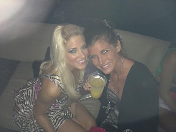 chadmartel's tweet photo. My boo boo 's I love them dearly @realkellykelly http://t.co/73RilakZ