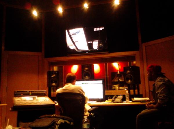 Cashel2minicano's tweet image. Hoy trancaO en el studio trabajando pa'  mis fanaticos #therapstar