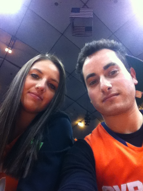 BMDavidson5's tweet image. Courtside at #1Cuse Bball with @lachessin