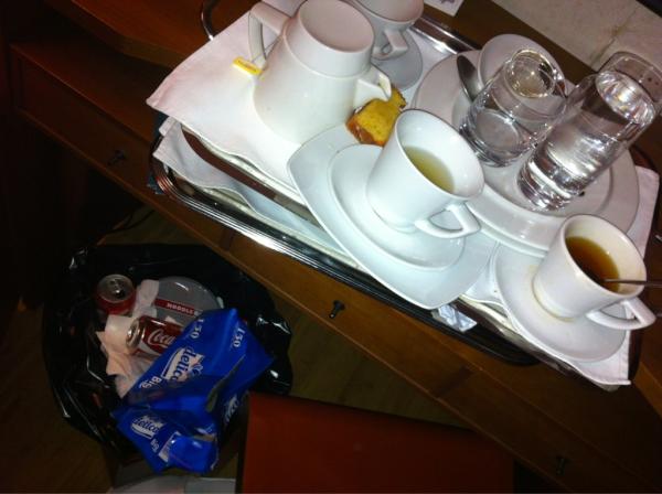 cory_irinivas's tweet photo. @AglaiaEf 2 meres mono..... http://t.co/W03yqlCO