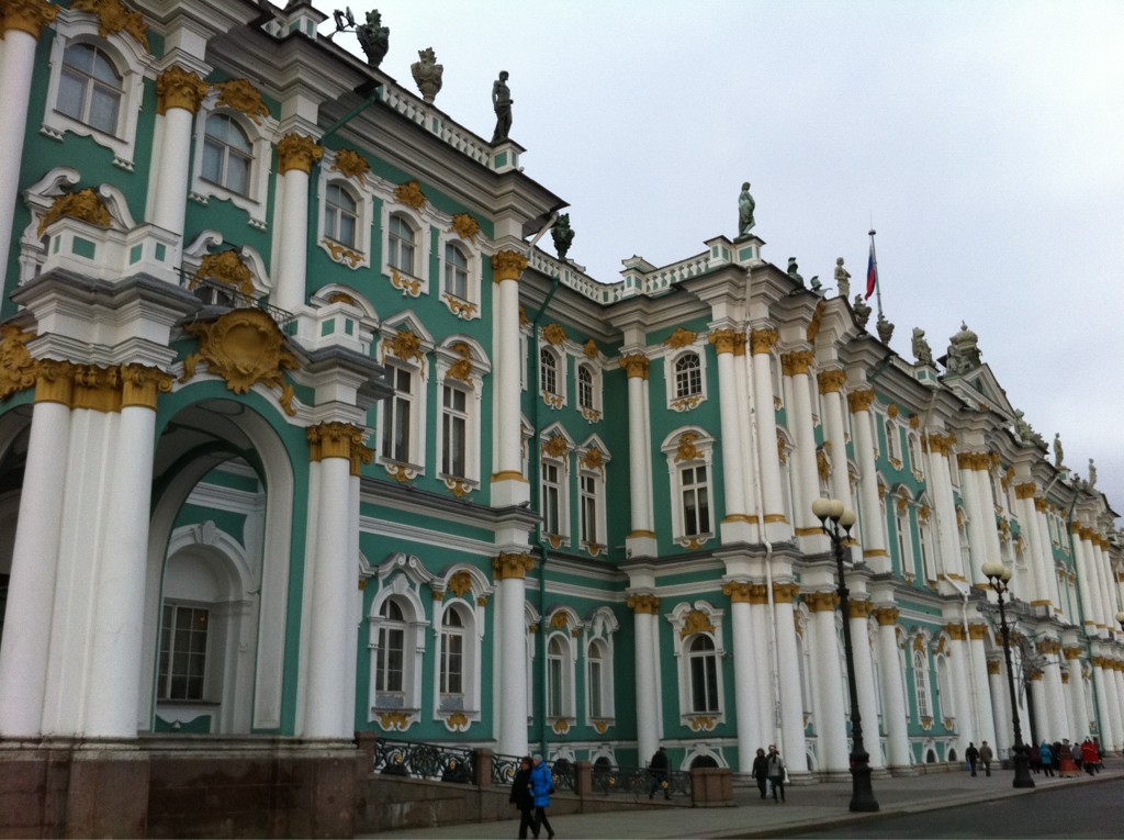 Outside the Hermitage in Russia. How beautiful is the color and architecture? #Russia #architecture http://t.co/htyQEJFo