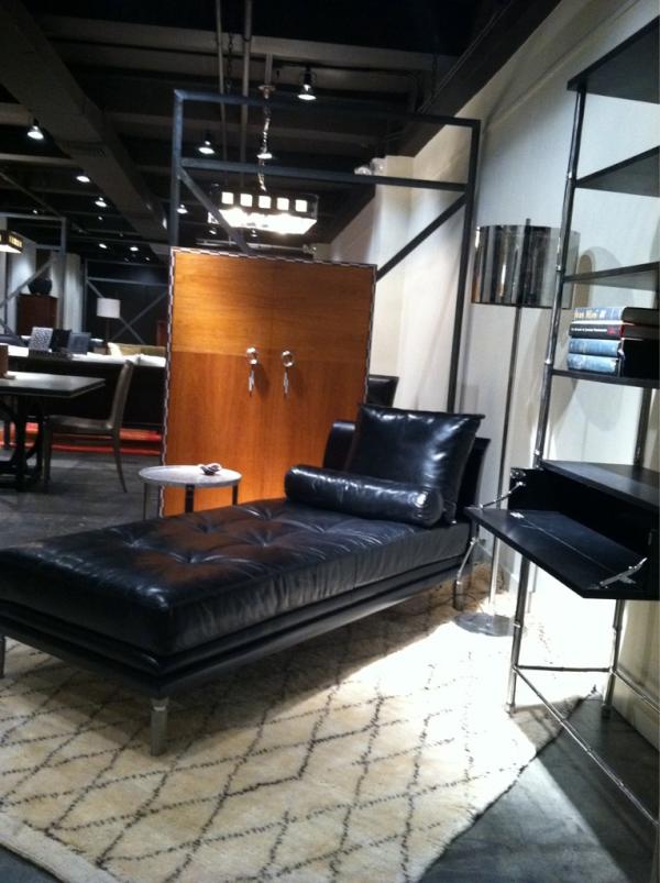 FRAZIER_NYDC's tweet photo. ....the aforementioned chaise.....Backstay Daybed in walnut and cast stainless....thanks for the props! http://t.co/y0M6rfNY
