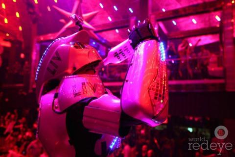 Voli305Vodka's tweet image. @volispirits is now #robotfriendly #wearethefuture @LIVrobot