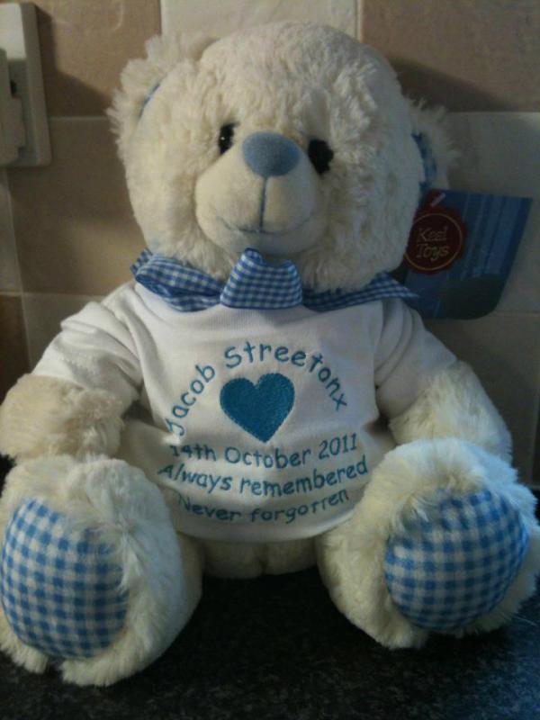 with love an hugs bears of comfort xxx