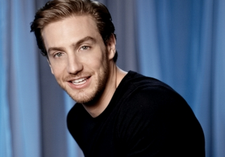 unamaid's tweet photo. Cristobal @eugenio_siller http://t.co/3axB9DIS