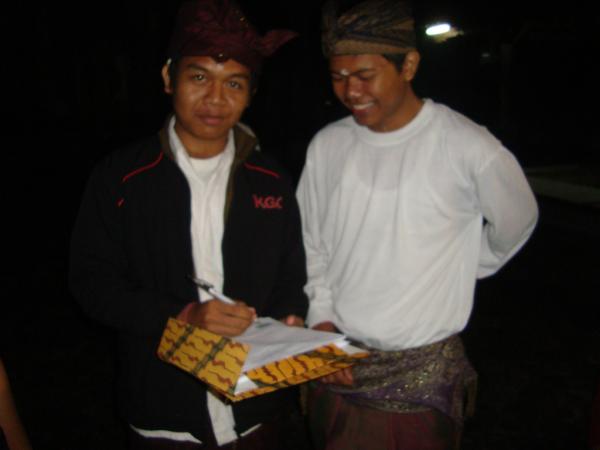 Serah terima jabatan dari pengurus lama ke pengurus baru...#kgc