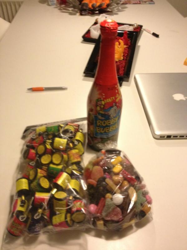 Niklas_Landin's tweet image. Happy new year. Godt nytår folkens. Jeg er klar. #PasPå