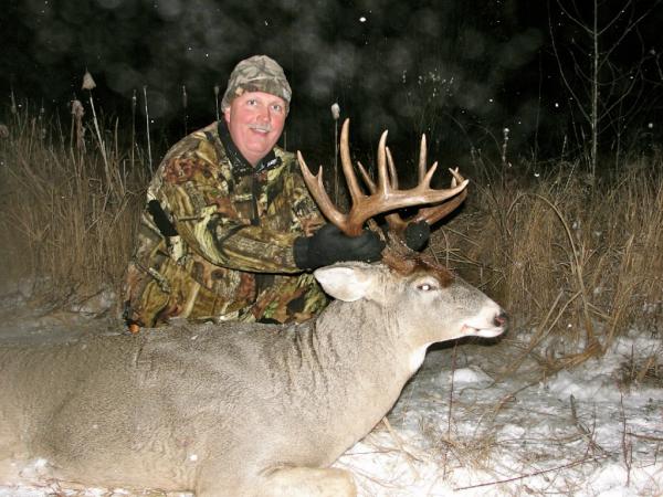 Bradley Jessup's  184" Alberta Buck shot with his <a href="/HeaterBodySuit/">HeaterBodySuitInc</a>