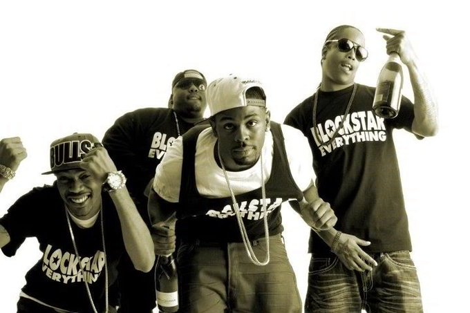 Watch anch0rman's leaked NSFW photo on TwXstars