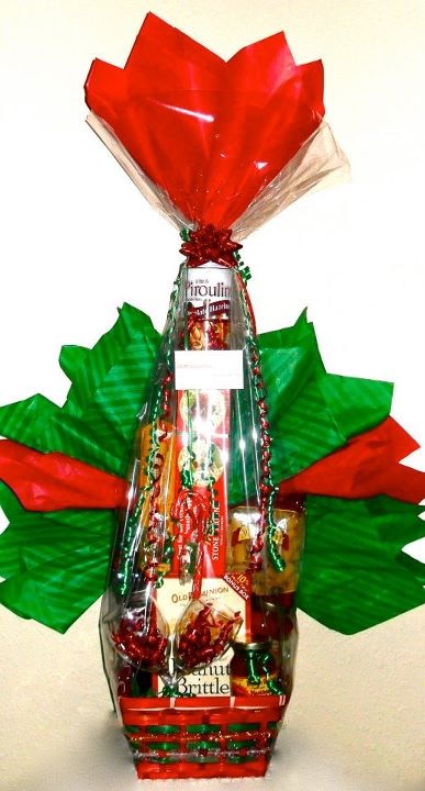 Christmas Gift Basket with wine & gourmet foods!