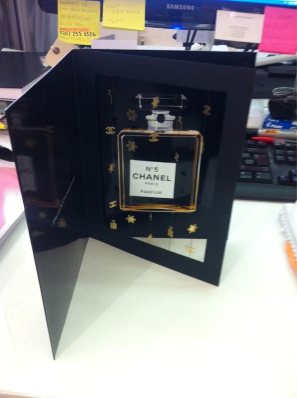 Can we all discuss how beaut this card is...