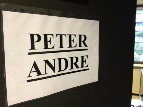 Channel4's tweet photo. RT @hfthlive: We're already VERY EXCITED #HFTHlive http://t.co/qnQPctnn Are you excited too @MrPeterAndre?