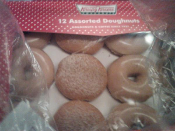 Stevercakes's tweet photo. My Tuesday gift to me on my way home from work. http://t.co/0oZfIWJm