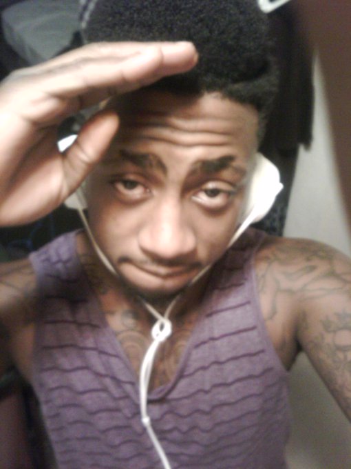 Salute http://t.co/VLatsxNG<a href="/tag/rare"class="tags"><span>#rare</span></a><a href="/tag/rnr"class="tags"><span>#rnr</span></a>