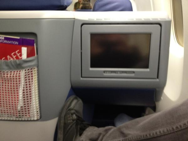 jonmoephoto's tweet photo. New plane! http://t.co/0KLIYwm1